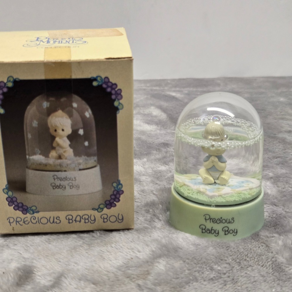 Precious Moments Precious Baby‎ Boy Water Globe Vintage Nursery Decor with Box